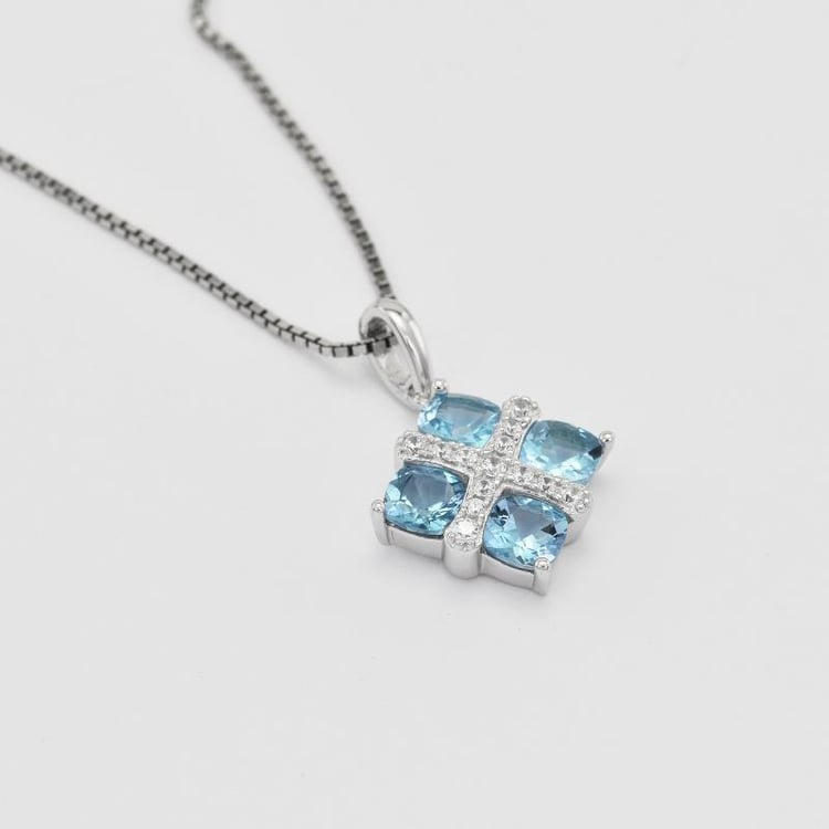 Náhrdelník s topazy 30435