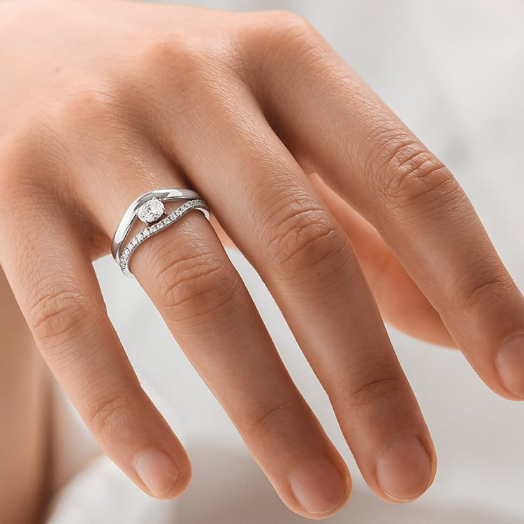 Set atypických prstýnků s diamanty 155815