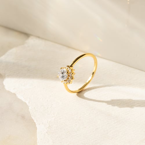 Half halo prsten s lab-grown diamanty Sonnie